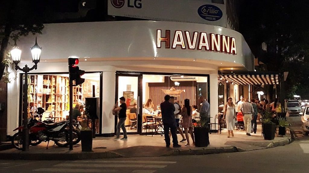 El nuevo local de Havanna en Barrio Norte. Fotografía publicada originalmente por @Tucumanoide